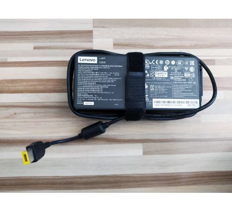 Lenovo 135W 20V 6,75A